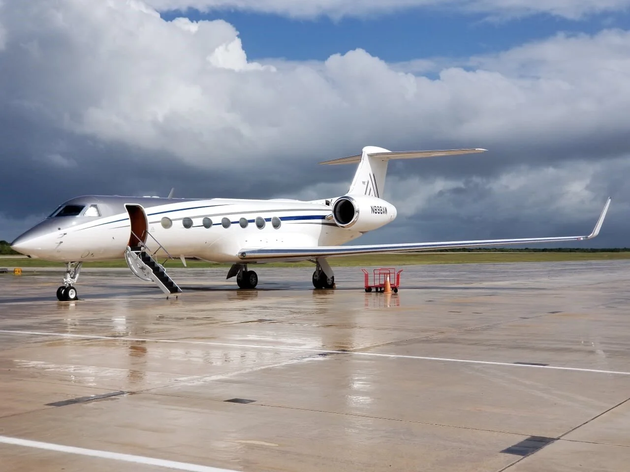Jet Evolution — Private Jets for Sale | Explore Our Aircraft Inventory